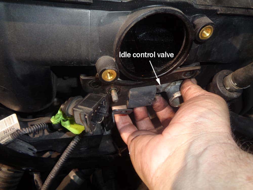 See U2718 in engine